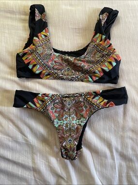 XL VOLCOM Black Printed Two-Piece Bikini Set
